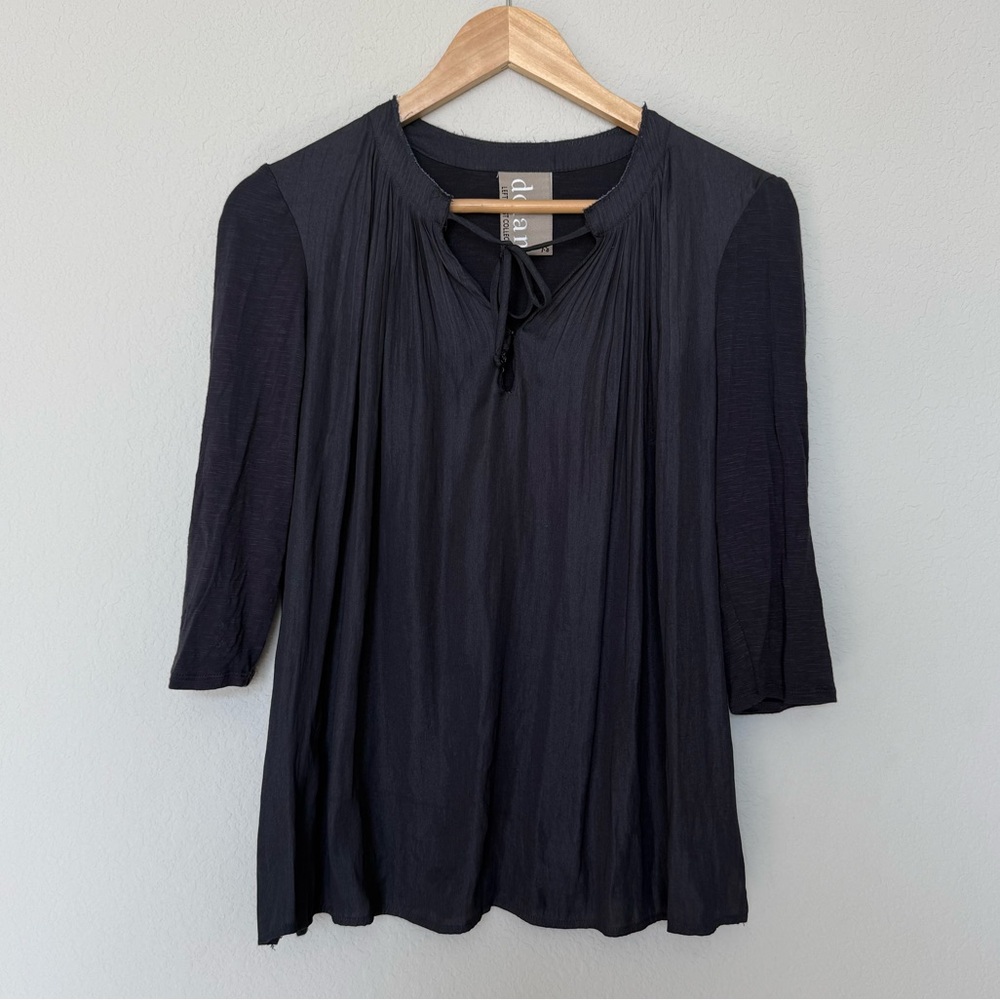 Anthropologie Dolan Lucille Raw Hem Pleated Neck Peasant Top